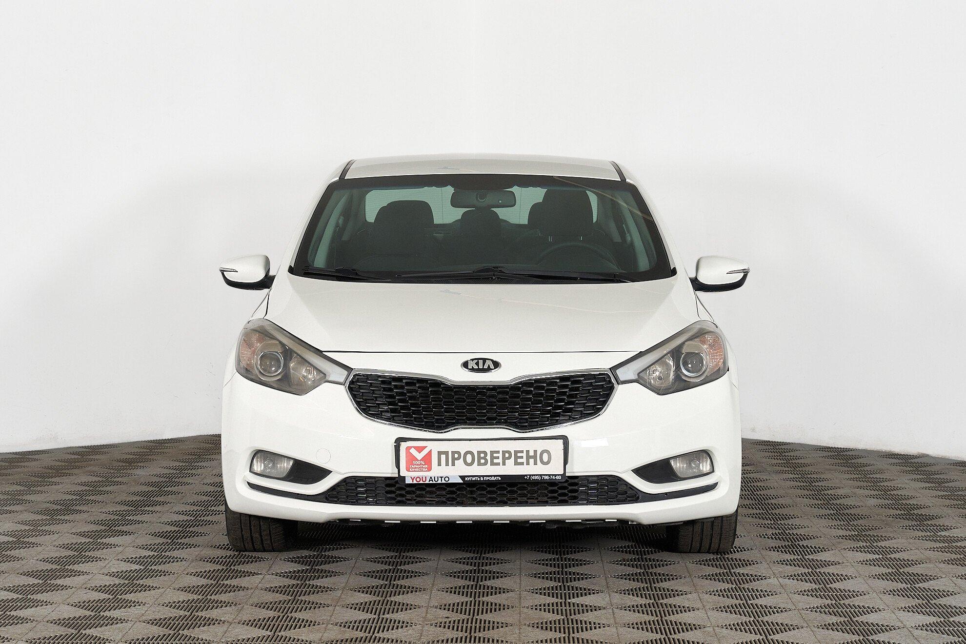 Kia Cerato 2013, белый
