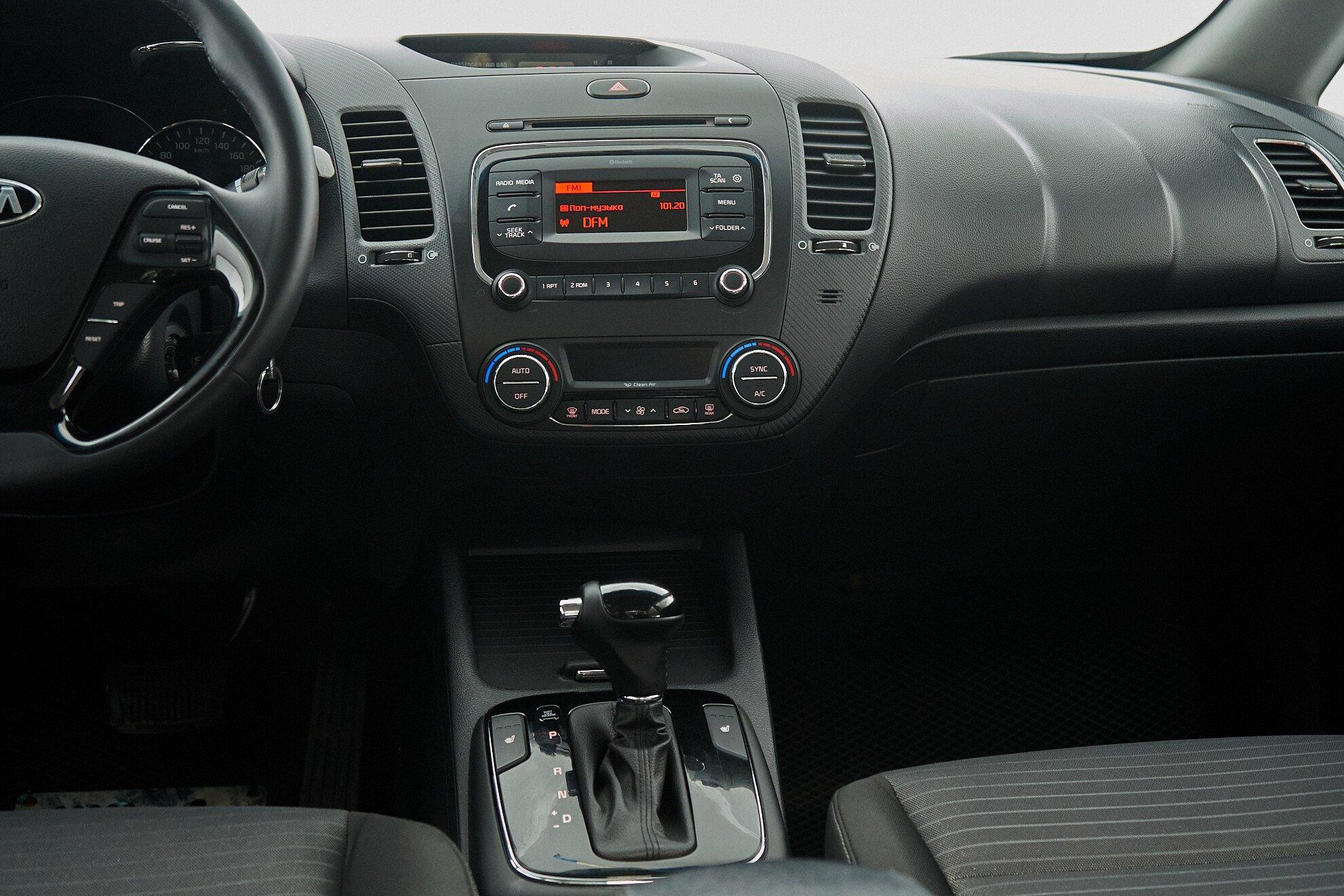 Kia Cerato 2017, черный
