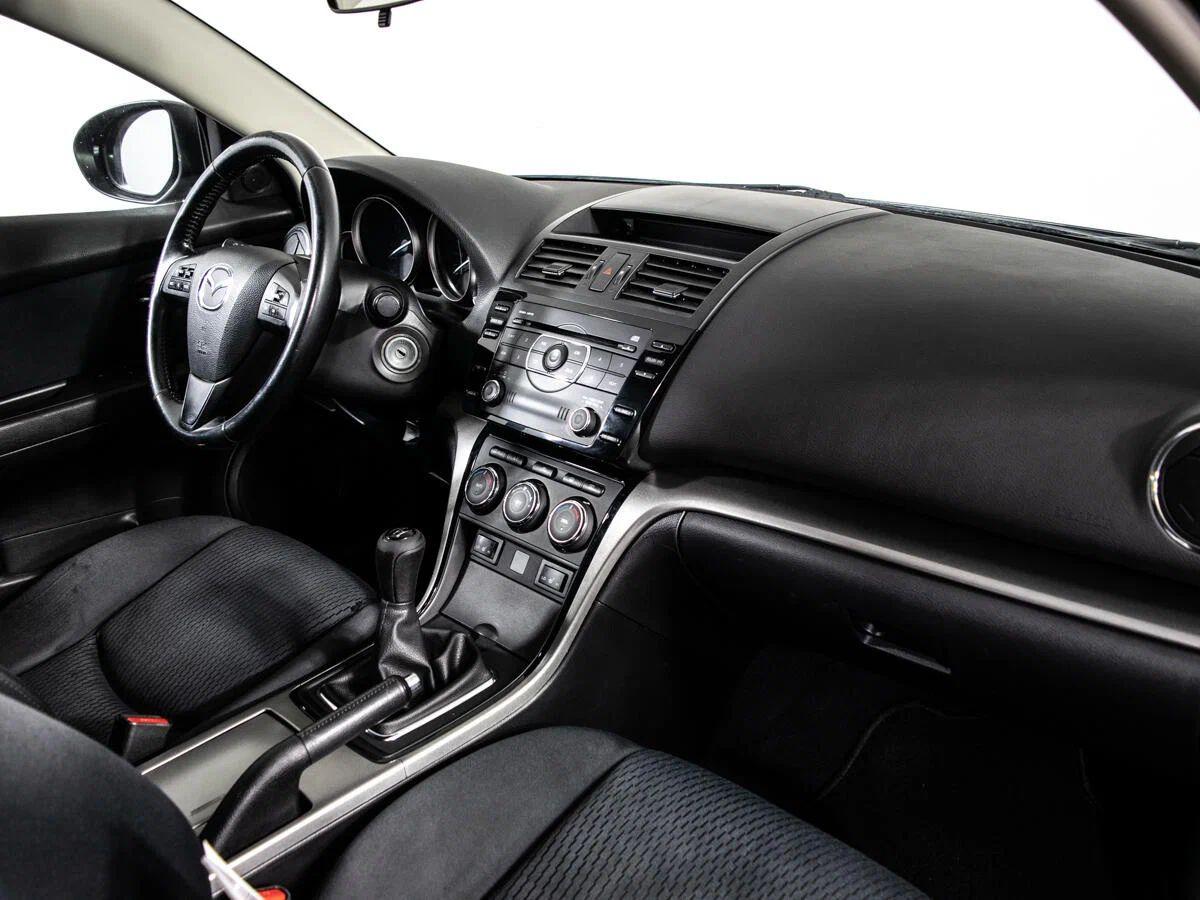 Mazda 6 2011, черный