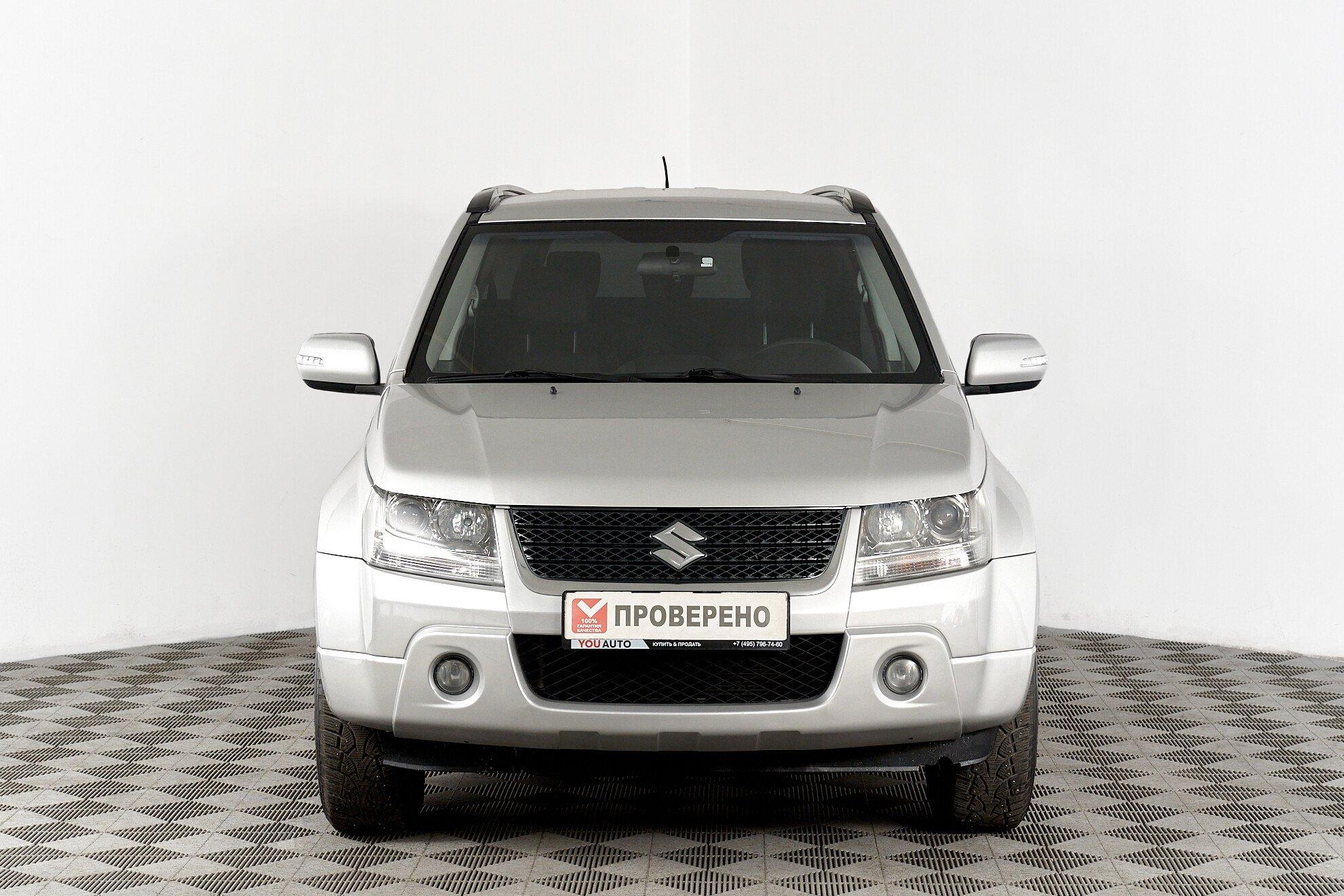 Suzuki Grand Vitara 2010, серебряный