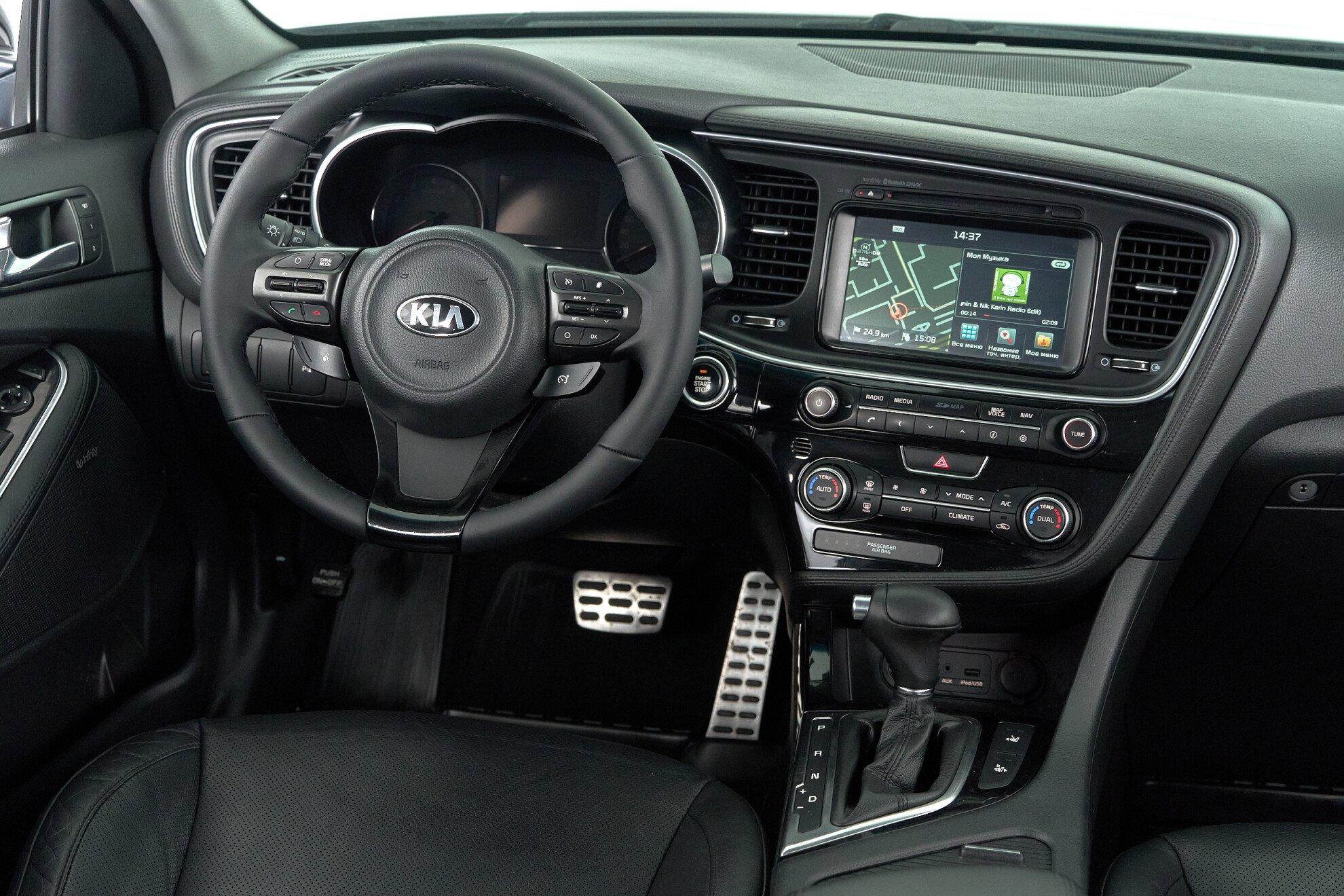 Kia Optima 2014, черный