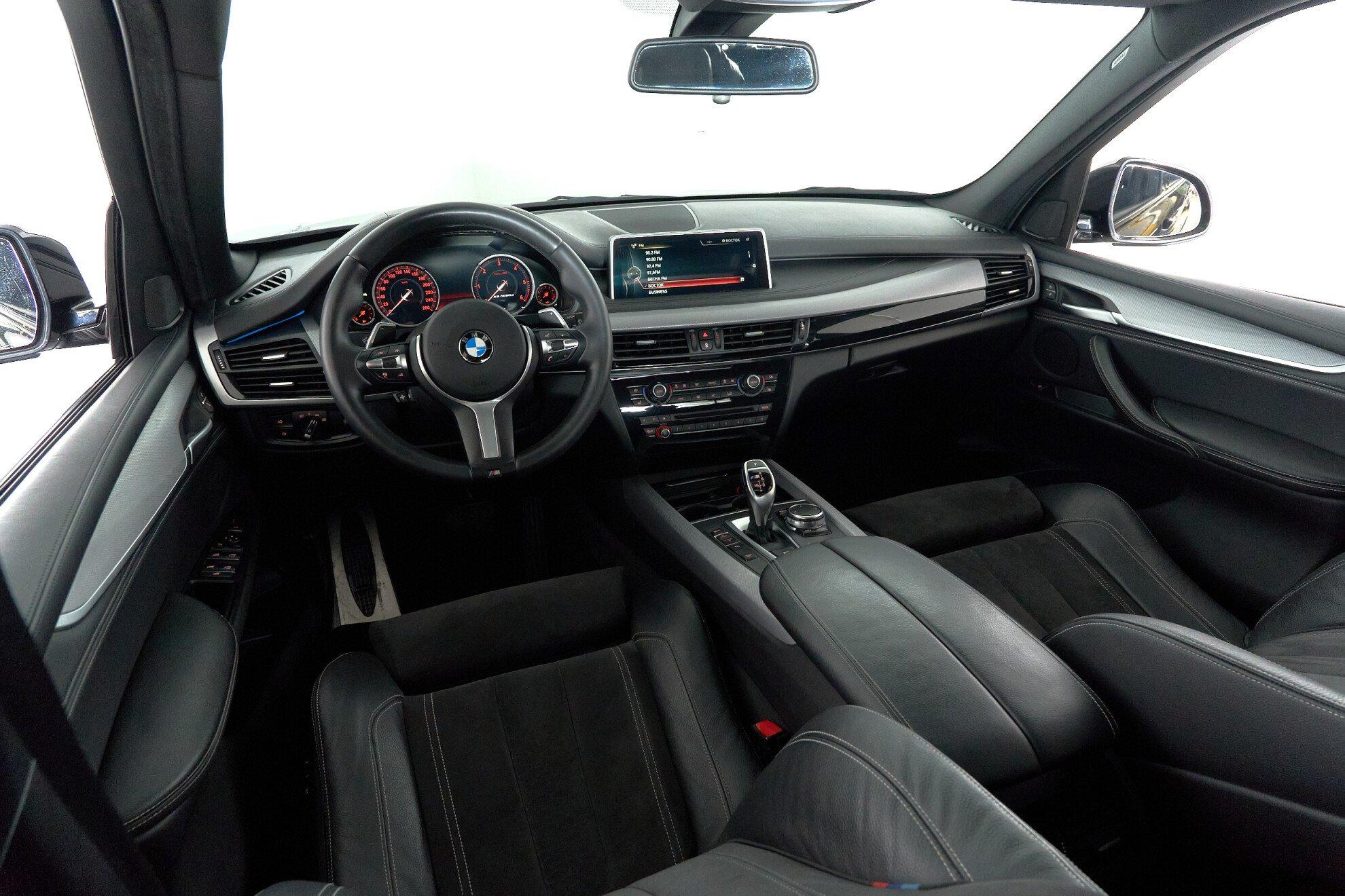 BMW X5 2018, черный