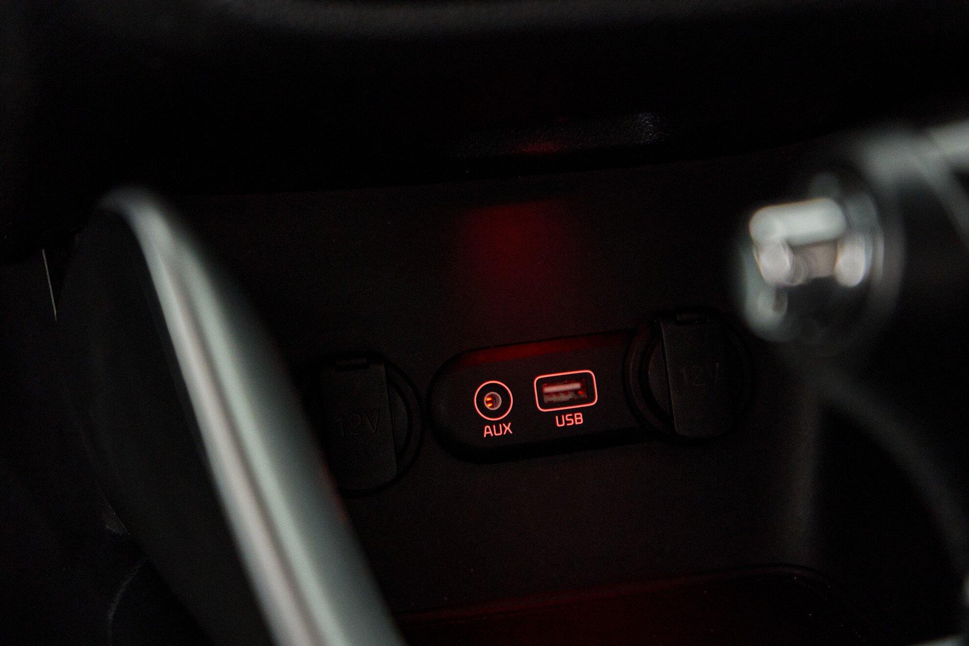 Kia Ceed 2015, серый