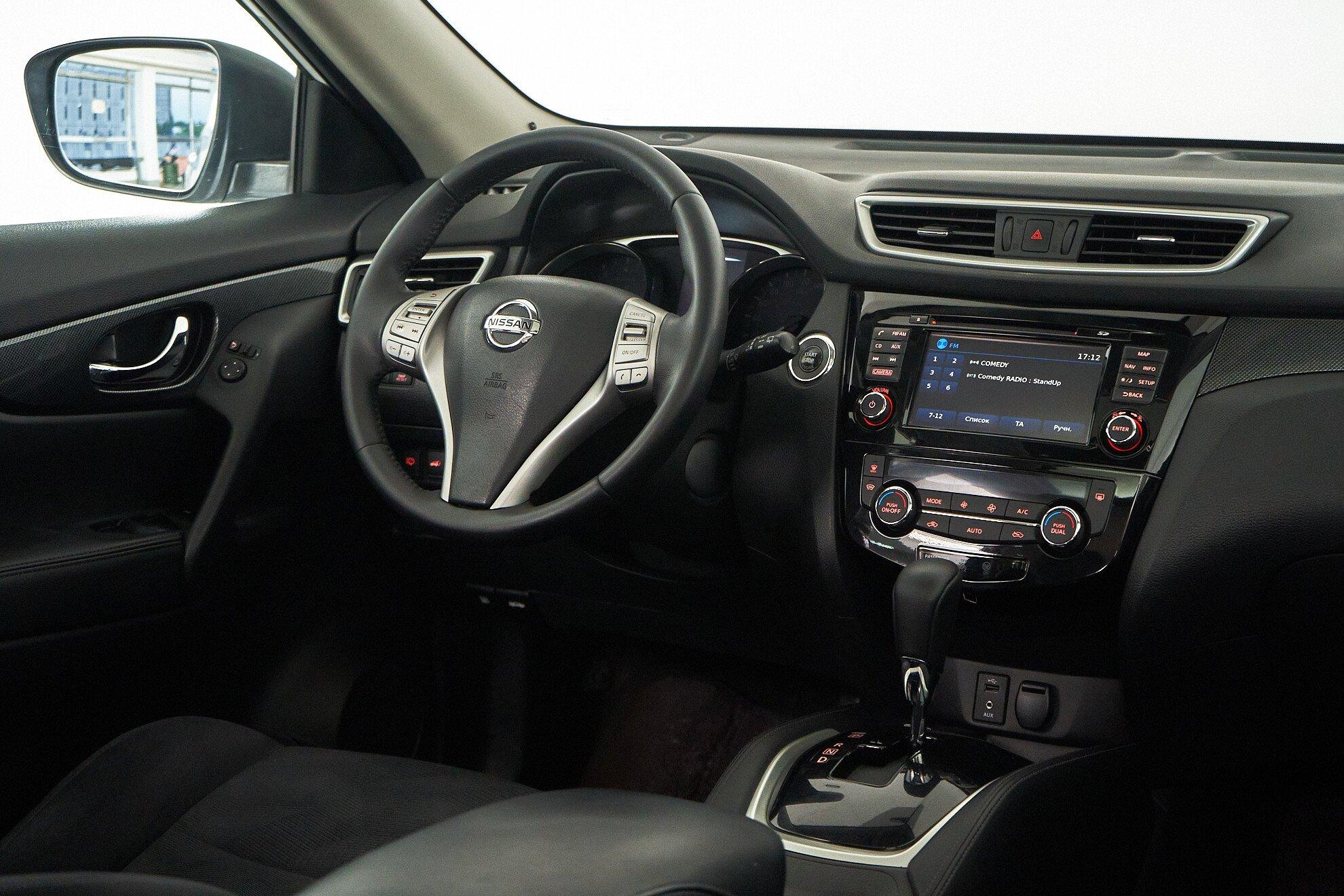 Nissan X-Trail 2015, белый