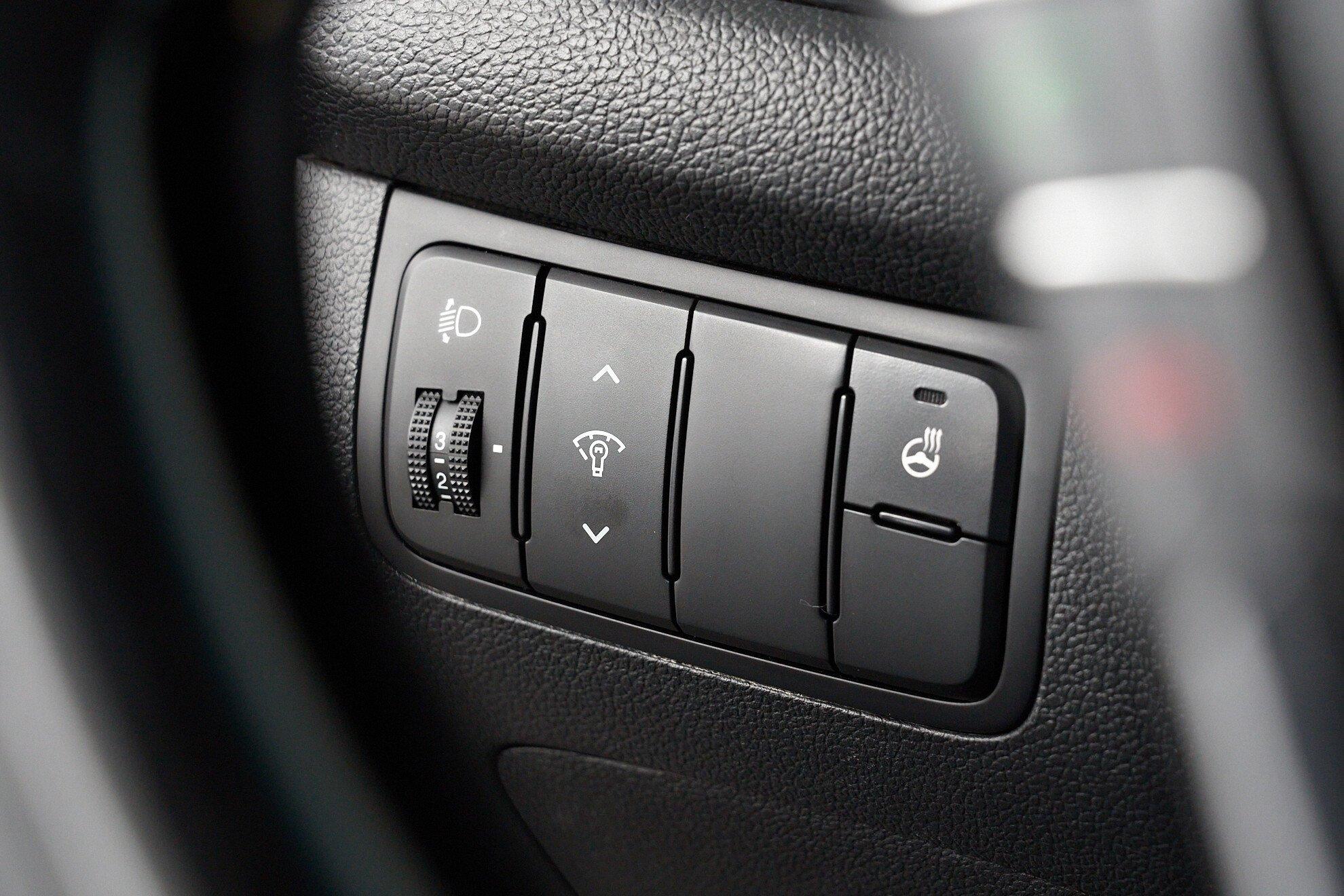 Kia Ceed 2015, черный