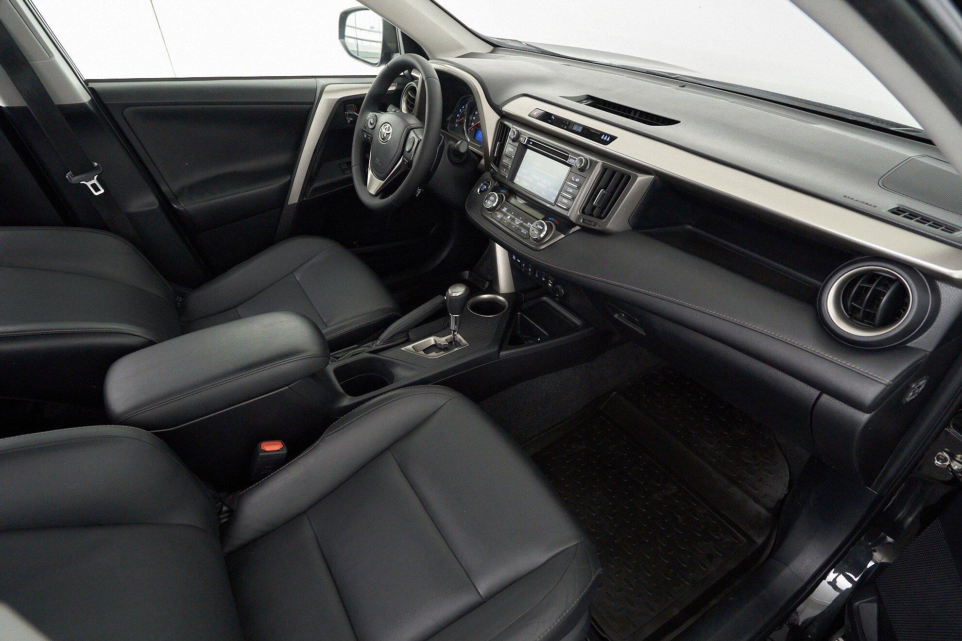 Toyota RAV4 2013, черный