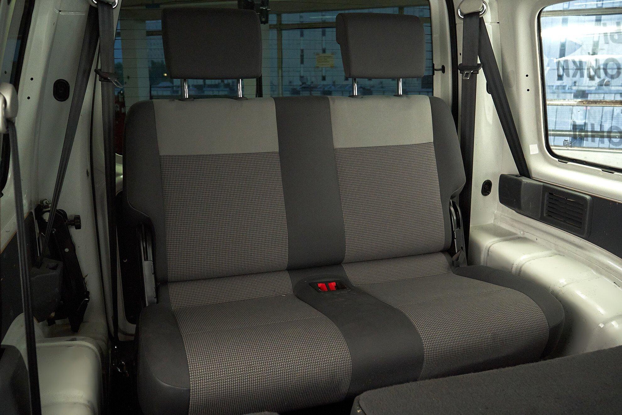 Volkswagen Caddy 2014, белый