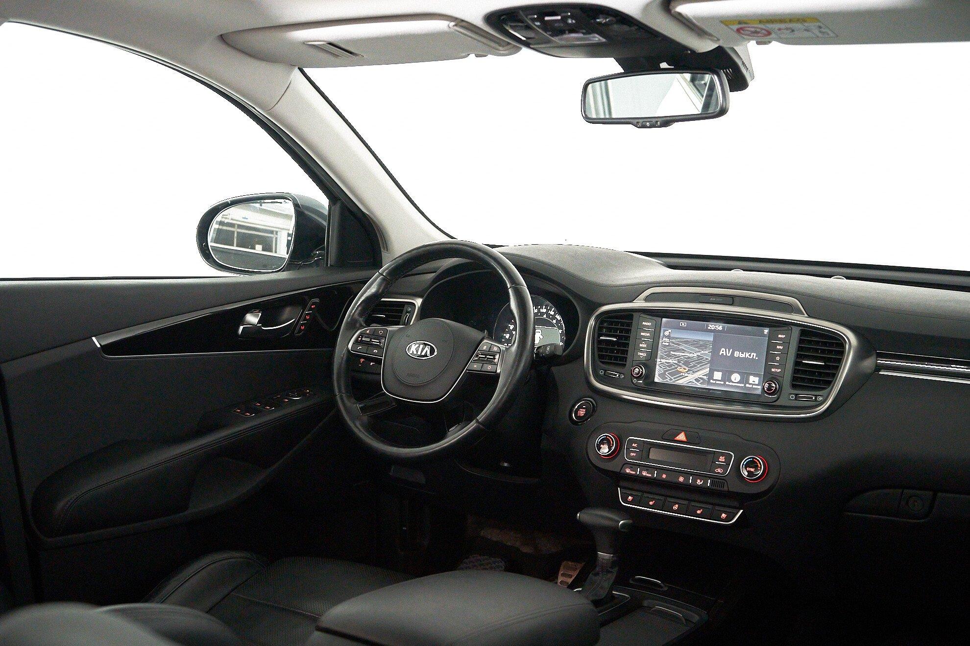 Kia Sorento 2019, серый