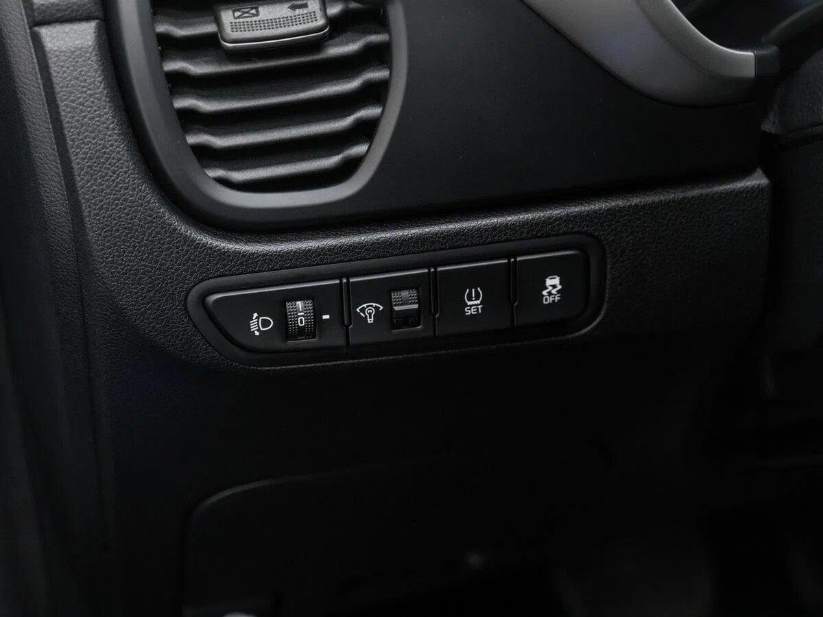 Kia Rio 2021, синий