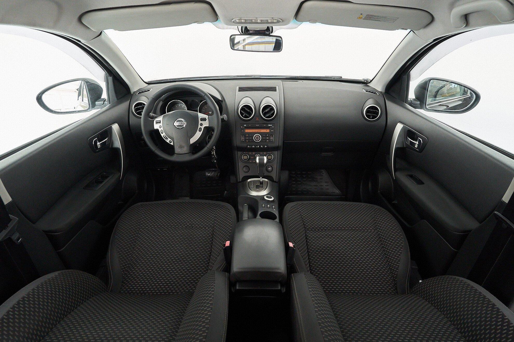 Nissan Qashqai+2 2009, фиолетовый