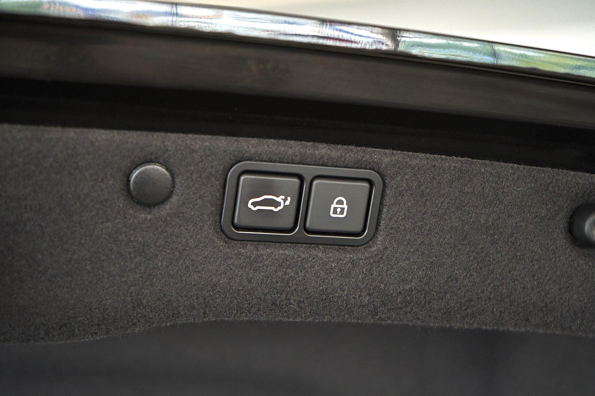 Hyundai Equus 2014, черный