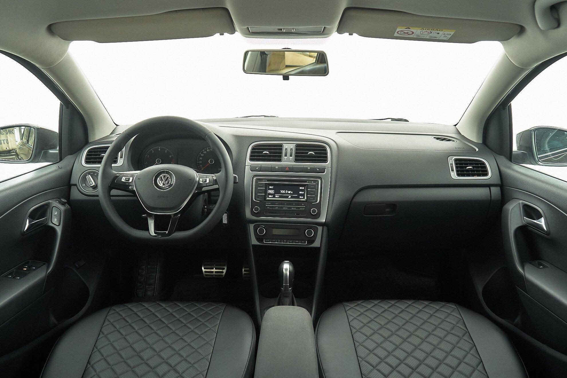 Volkswagen Polo 2019, коричневый