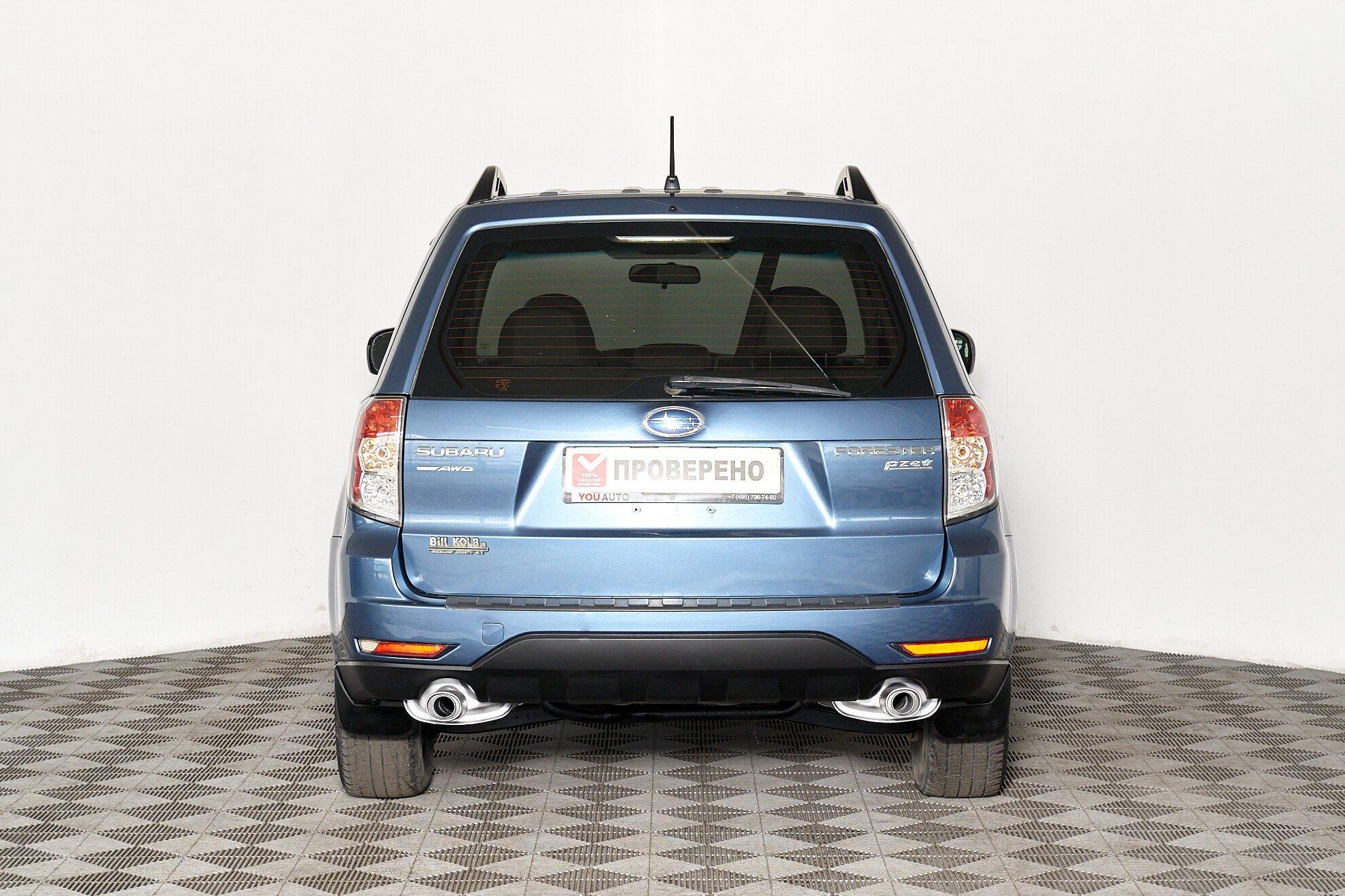 Subaru Forester 2010, голубой