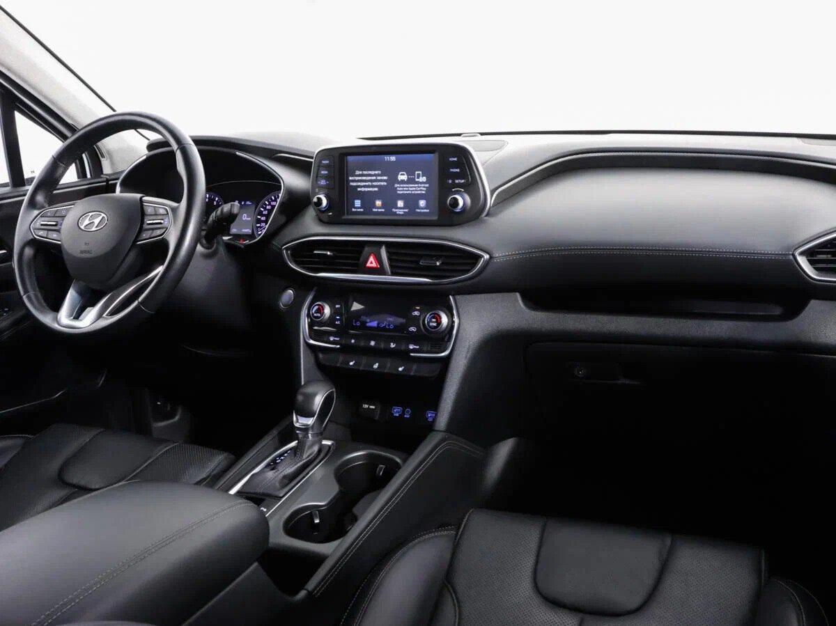 Hyundai Santa Fe 2018, белый