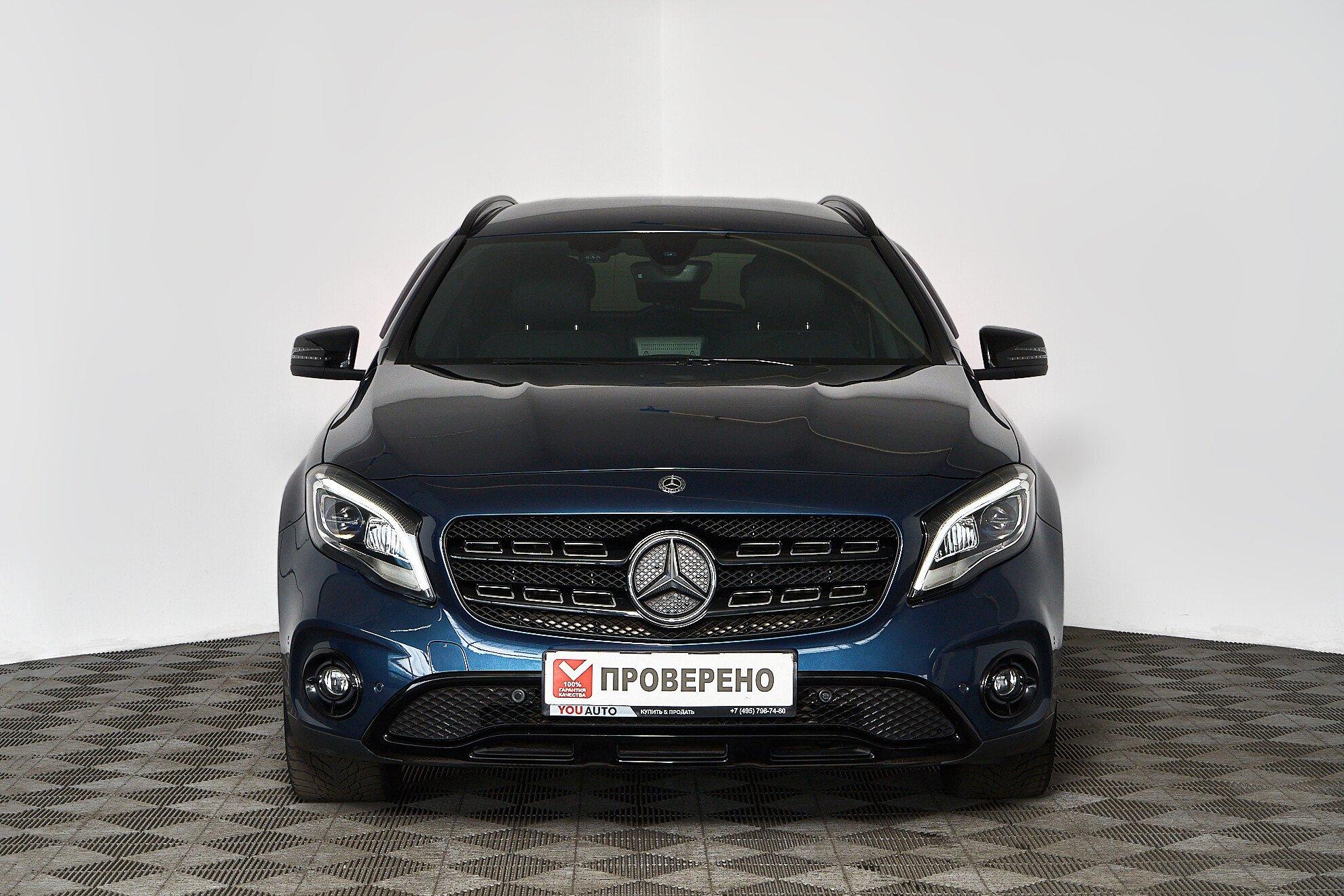 Mercedes-Benz GLA 2019, синий