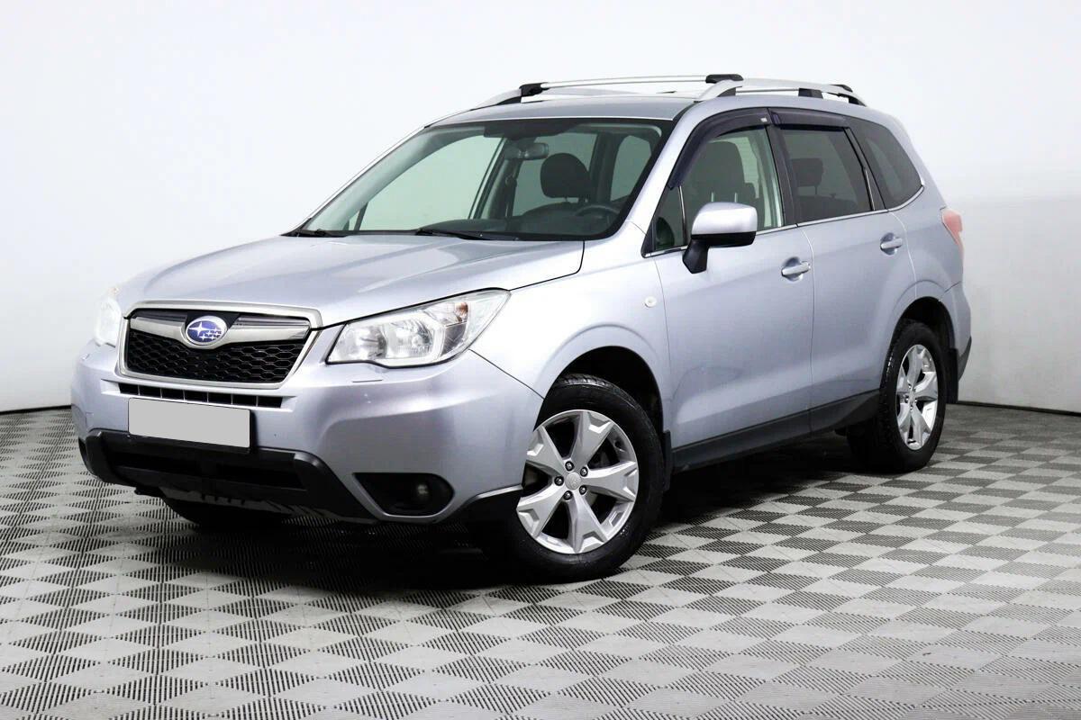 Subaru Forester 2014, серебряный