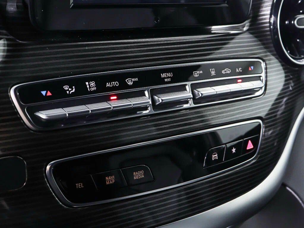 Mercedes-Benz V-Класс 2019, черный