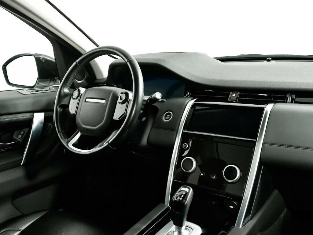 Land Rover Discovery Sport 2020, белый