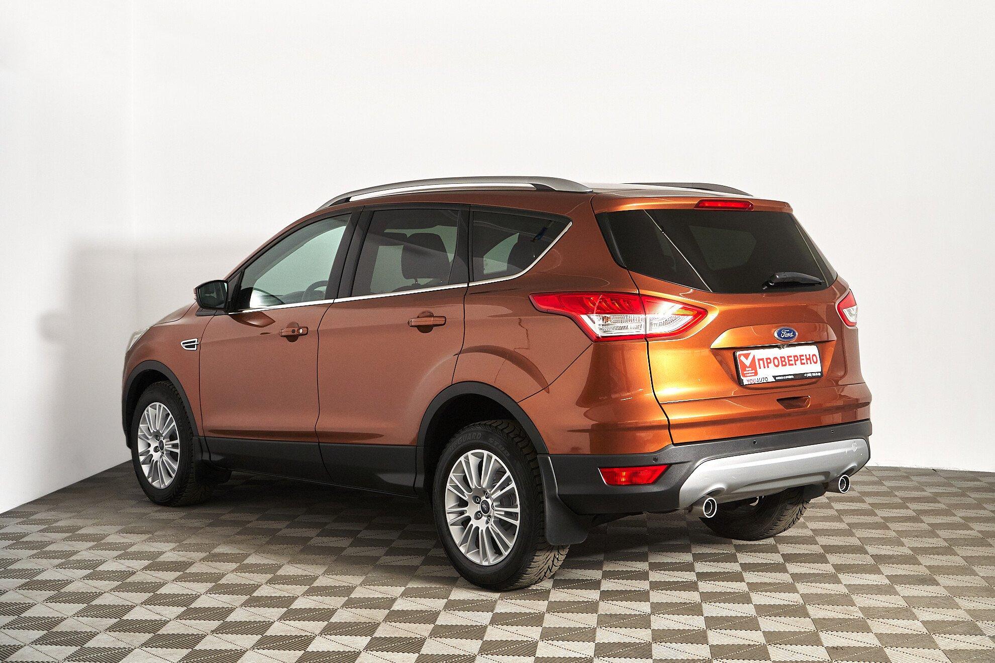 Ford Kuga 2013, коричневый