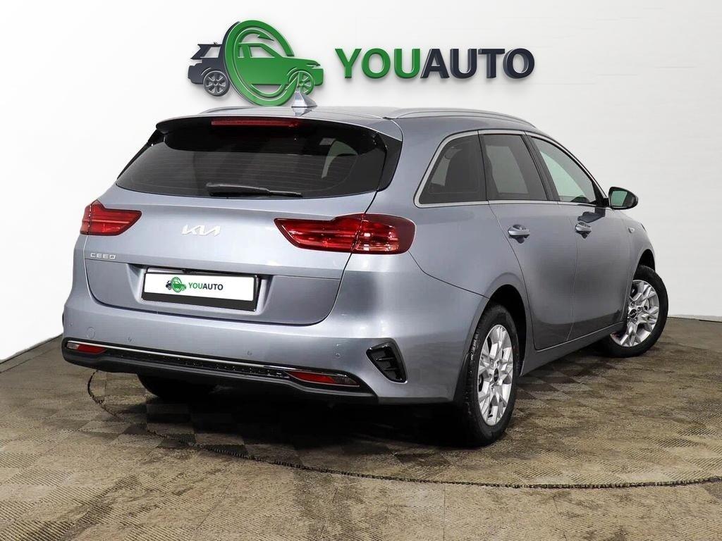 Kia Ceed 2021, голубой