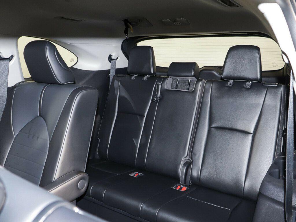Toyota Highlander 2022, черный