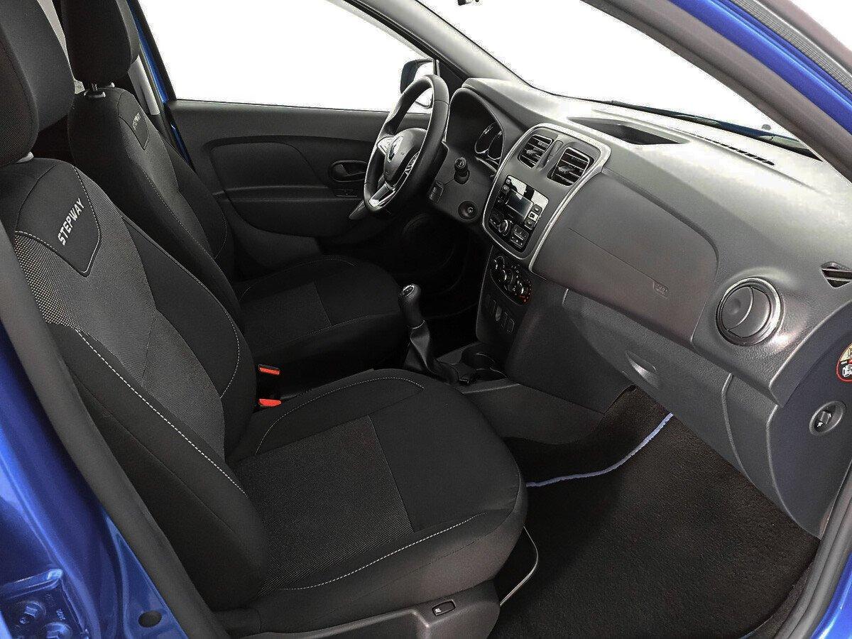 Renault Sandero 2022, синий