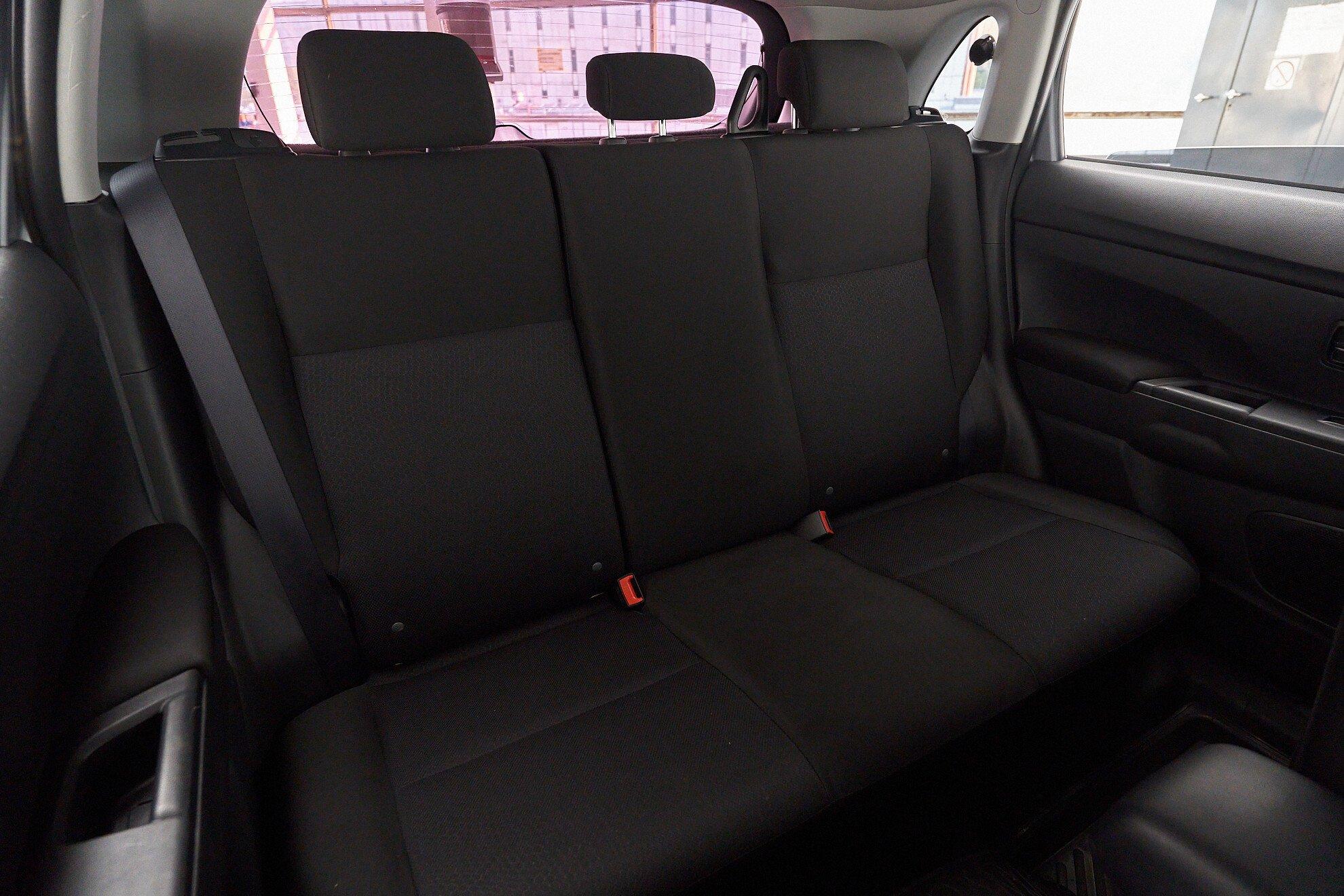 Mitsubishi ASX 2012, серебряный