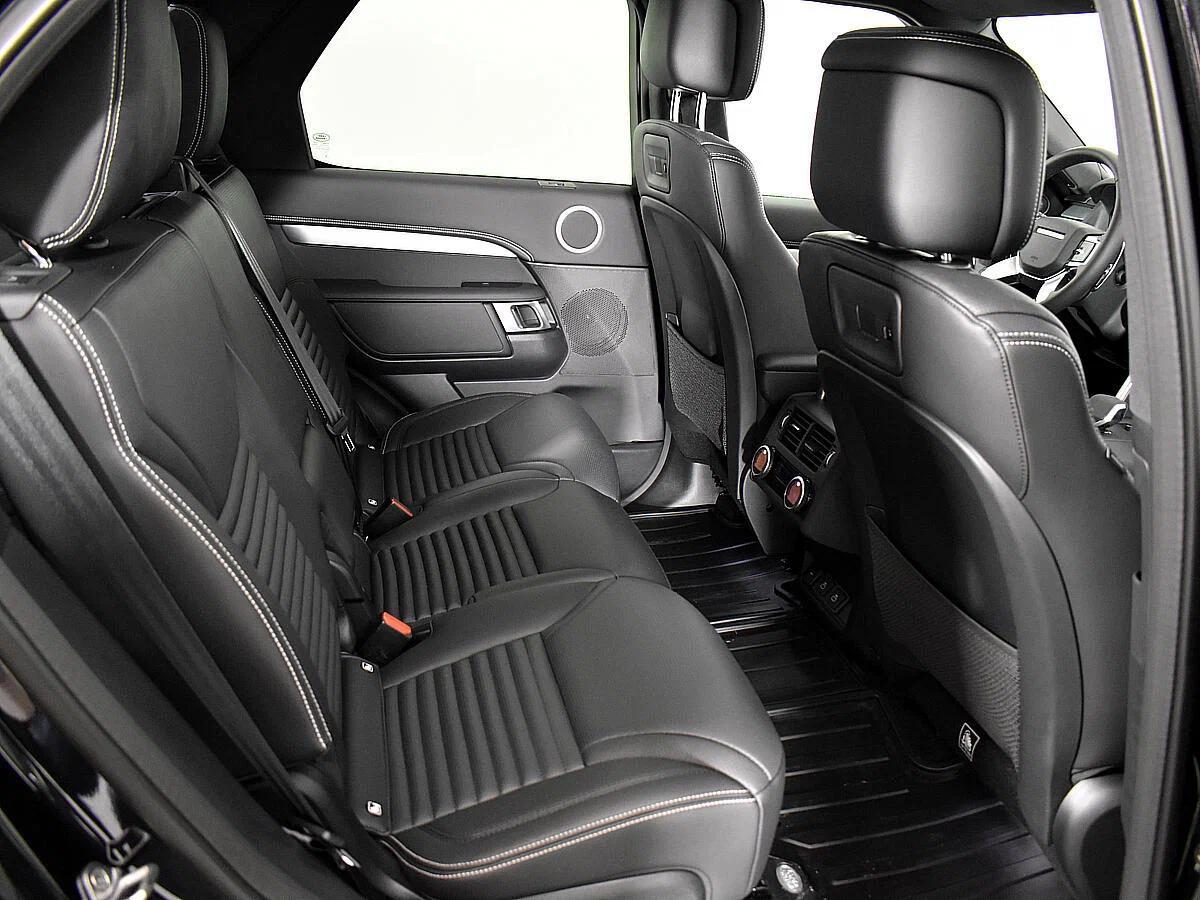 Land Rover Discovery 2021, черный