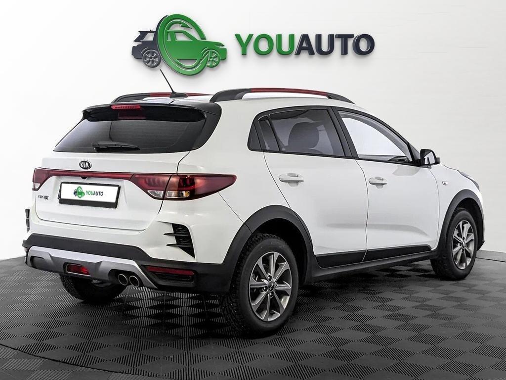 Kia Rio 2021, белый