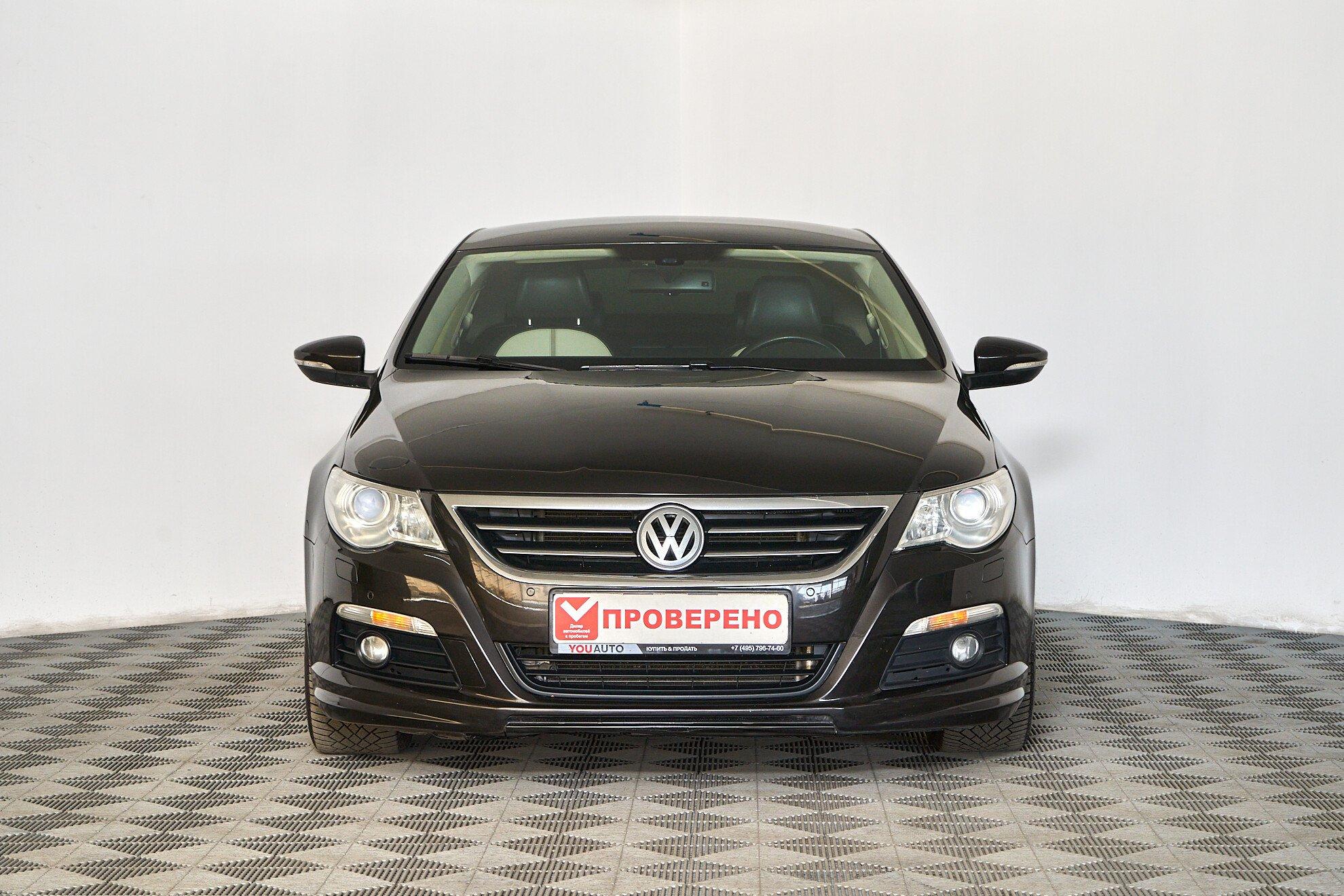 Volkswagen Passat CC 2011, серый