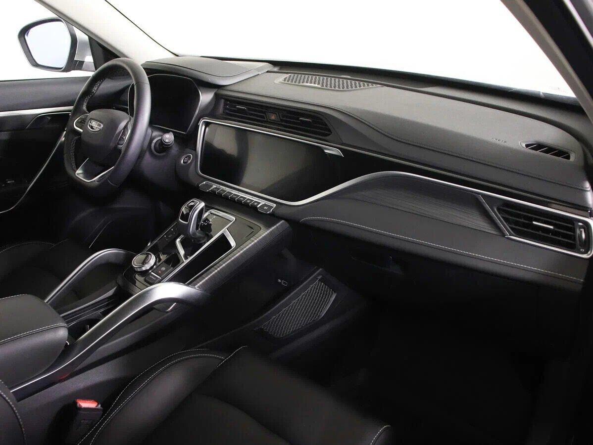 Geely Atlas Pro 2022, серебряный