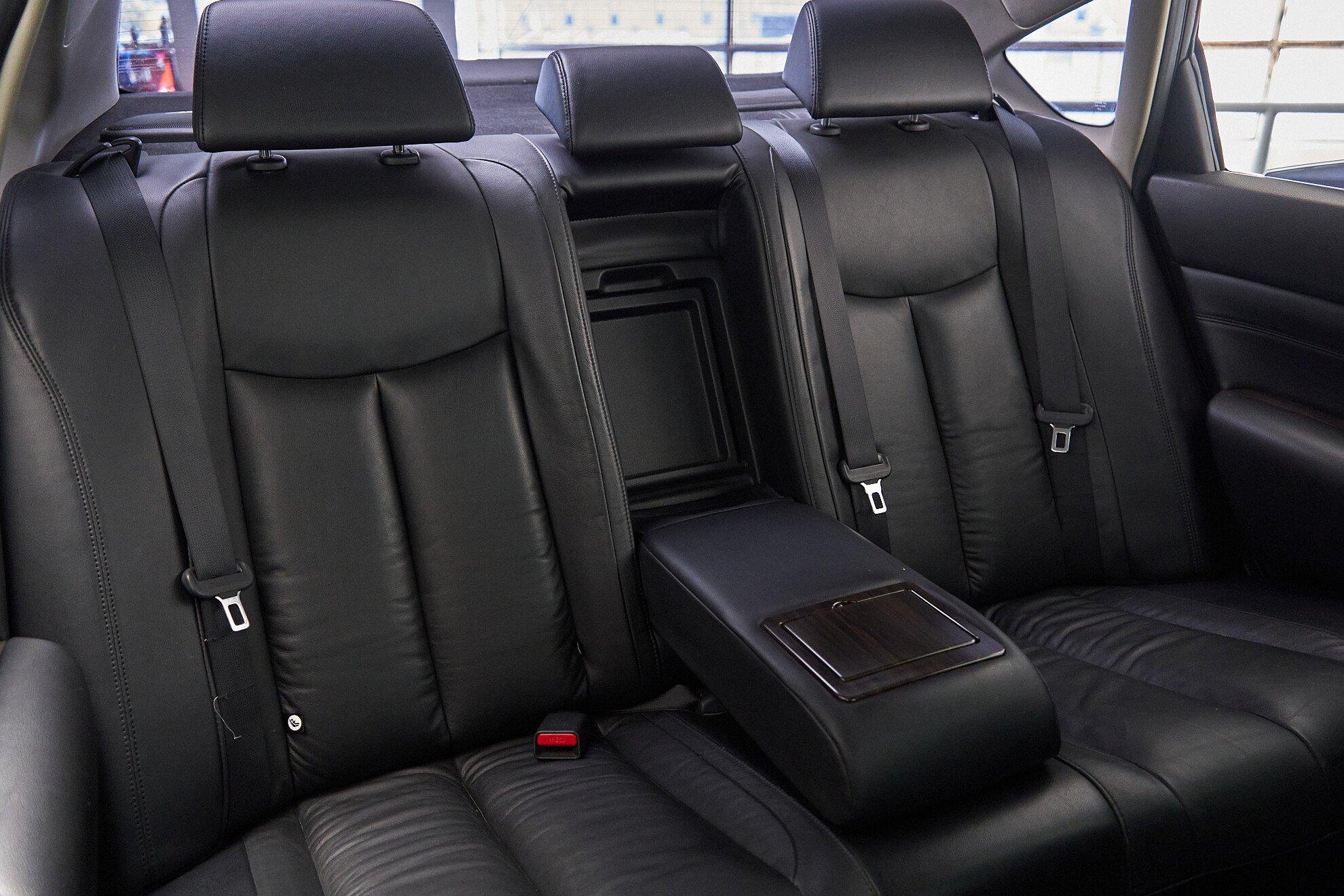 Nissan Teana 2011, черный