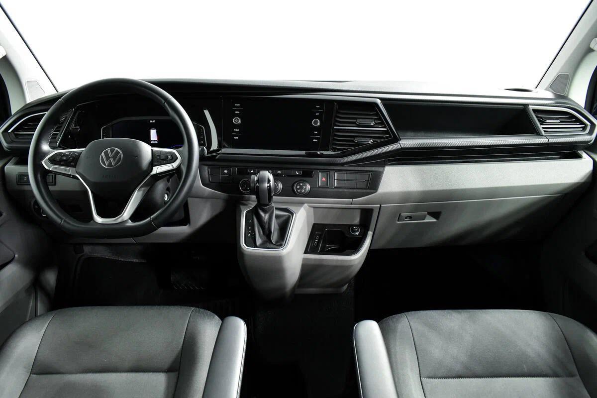 Volkswagen Transporter 2021, серый