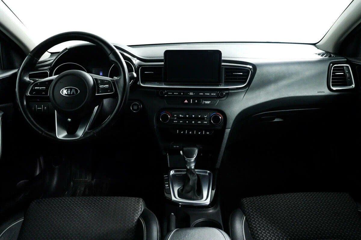 Kia Ceed 2019, черный