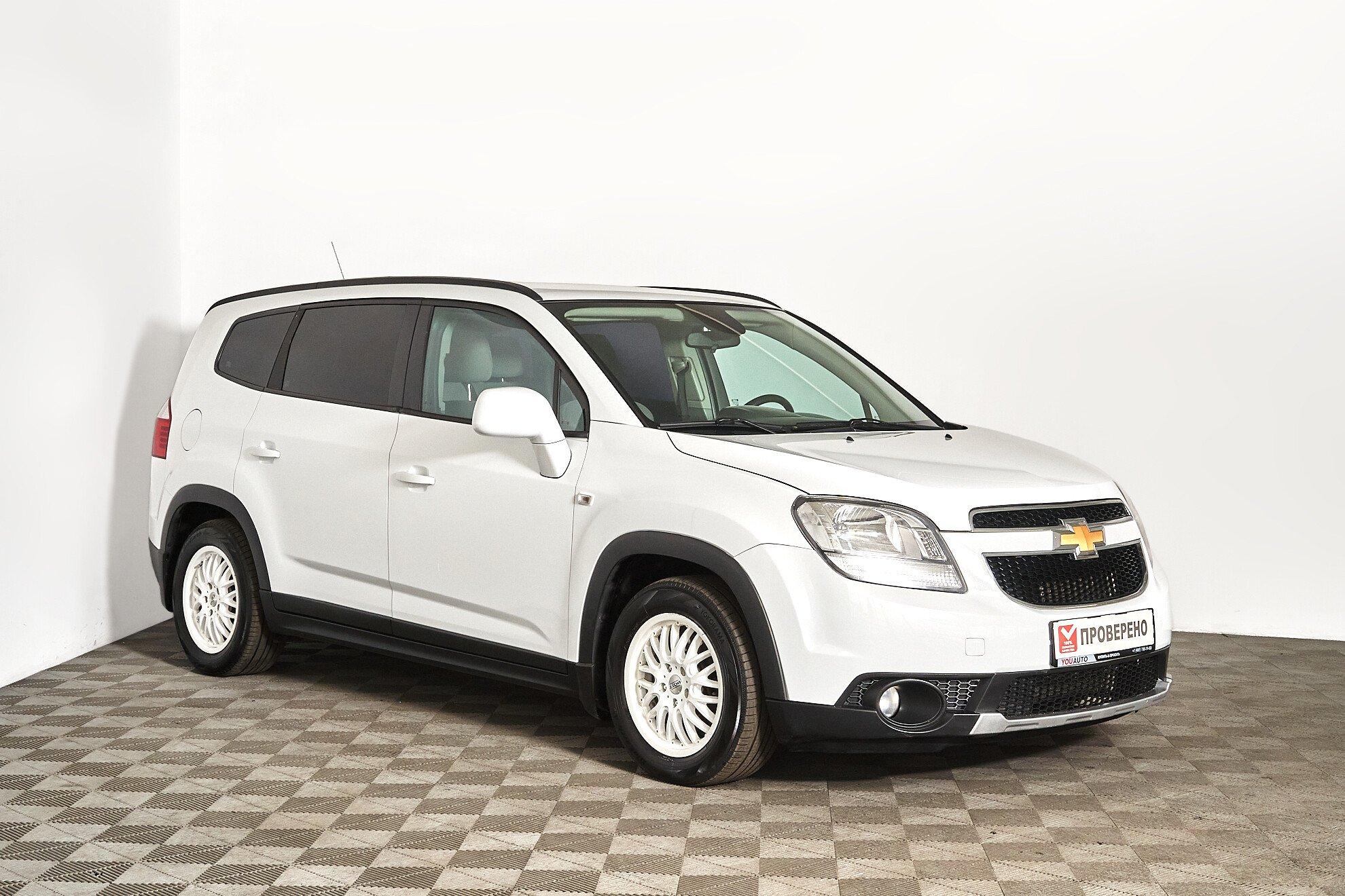 Chevrolet Orlando 2013, белый