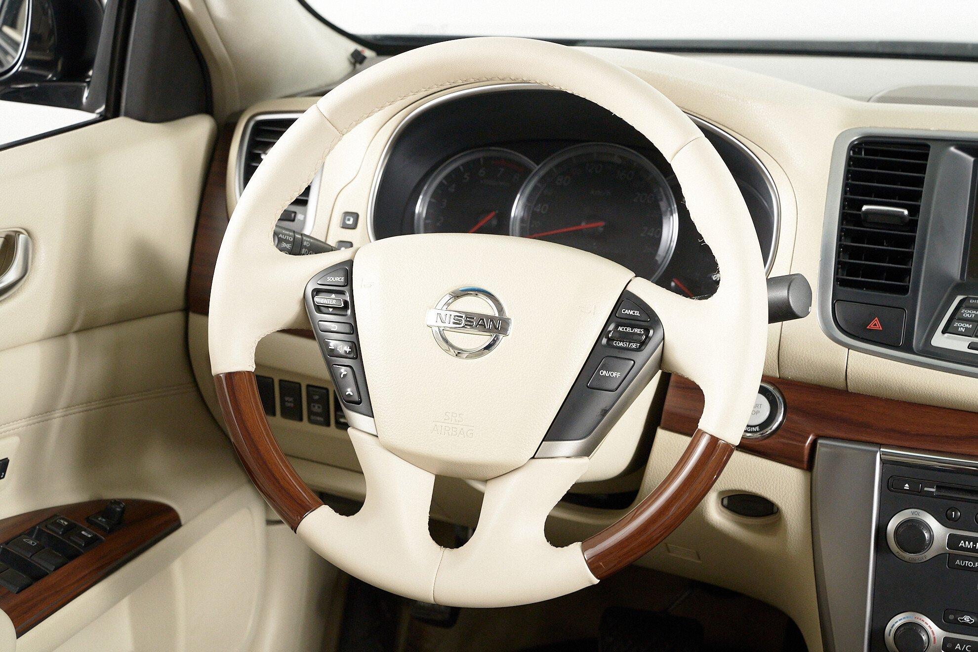 Nissan Teana 2010, черный