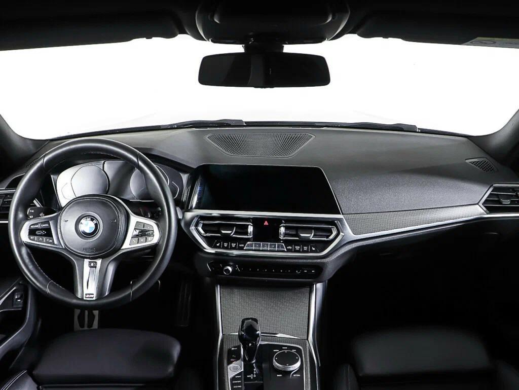 BMW 3 серии 2021, серый