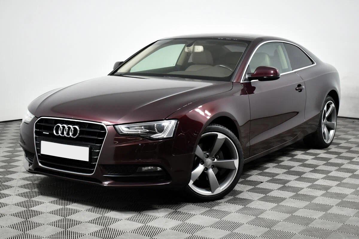 Audi A5 2016, пурпурный