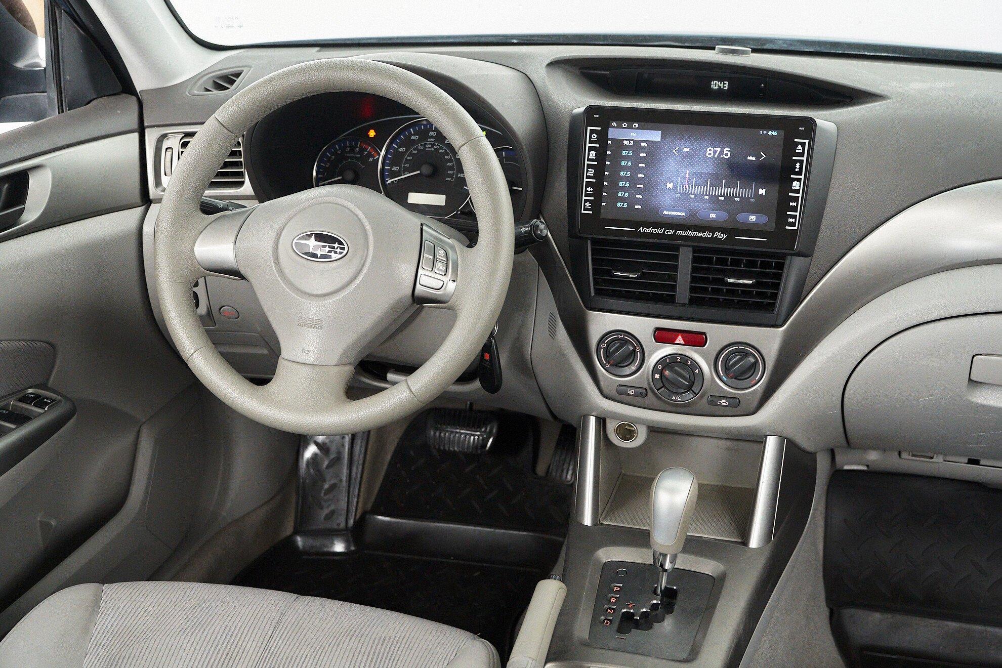 Subaru Forester 2010, голубой