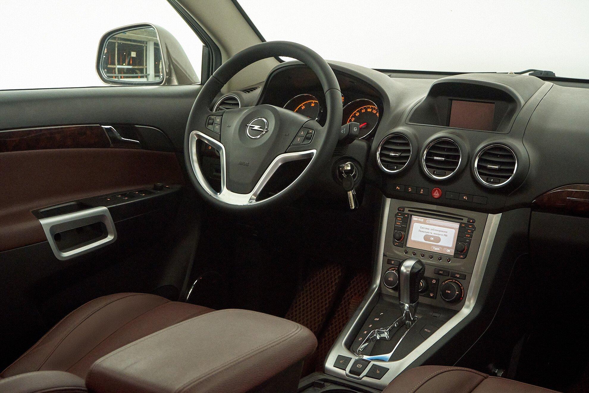 Opel Antara 2014, коричневый