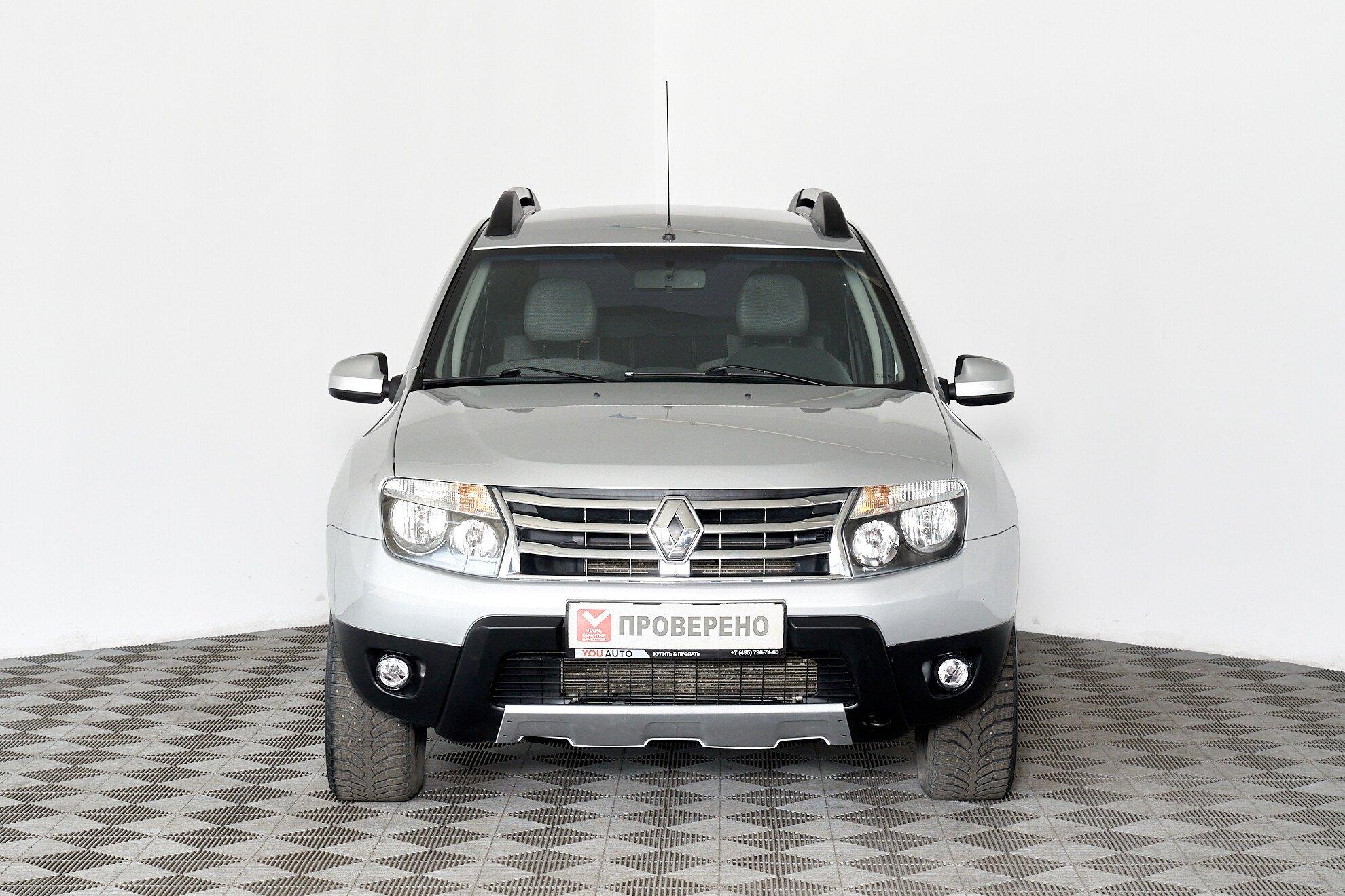Renault Duster 2015, серый
