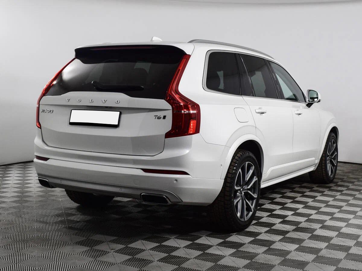 Volvo XC90 2019, белый