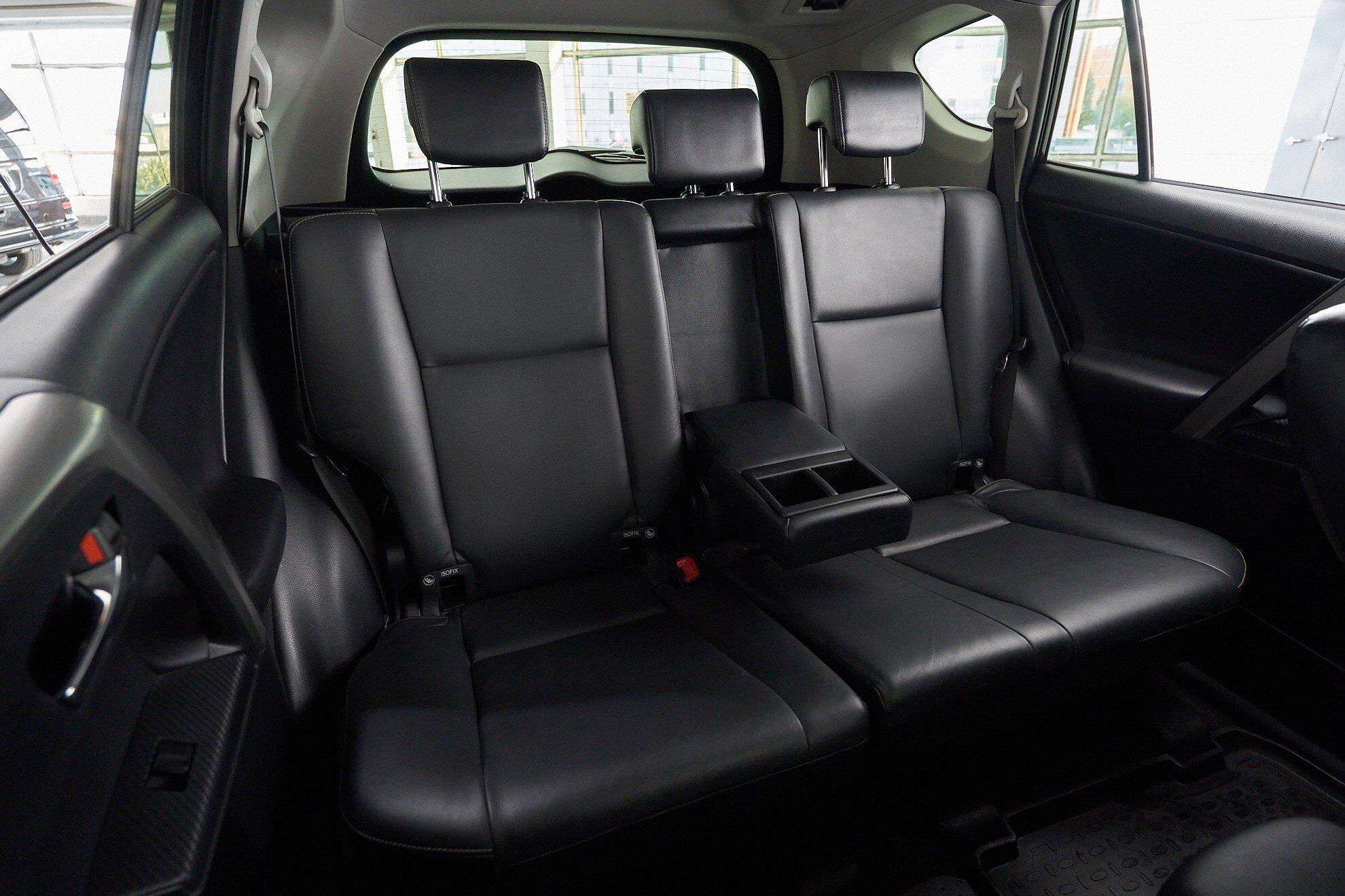 Toyota RAV4 2013, черный