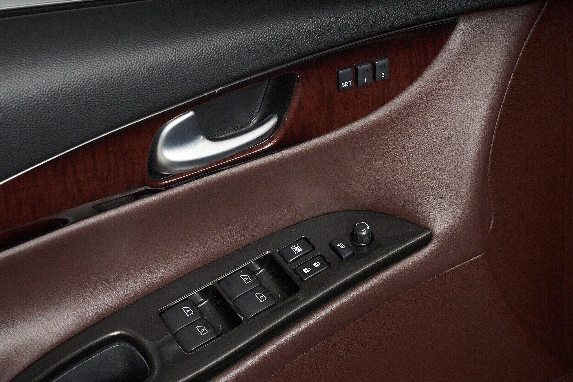 Infiniti EX 2012, пурпурный