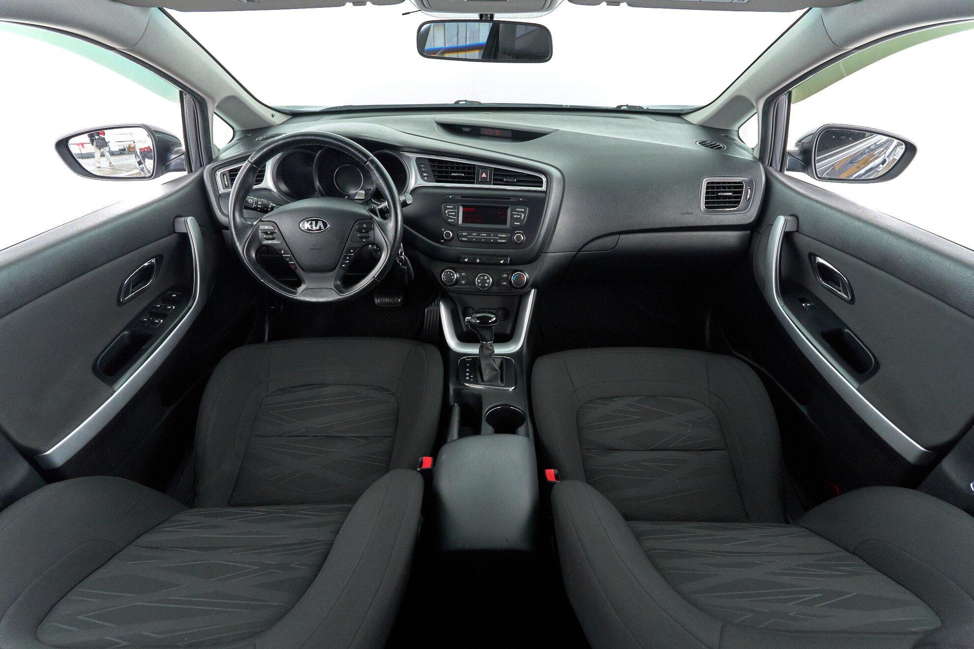 Kia Ceed 2017, серый
