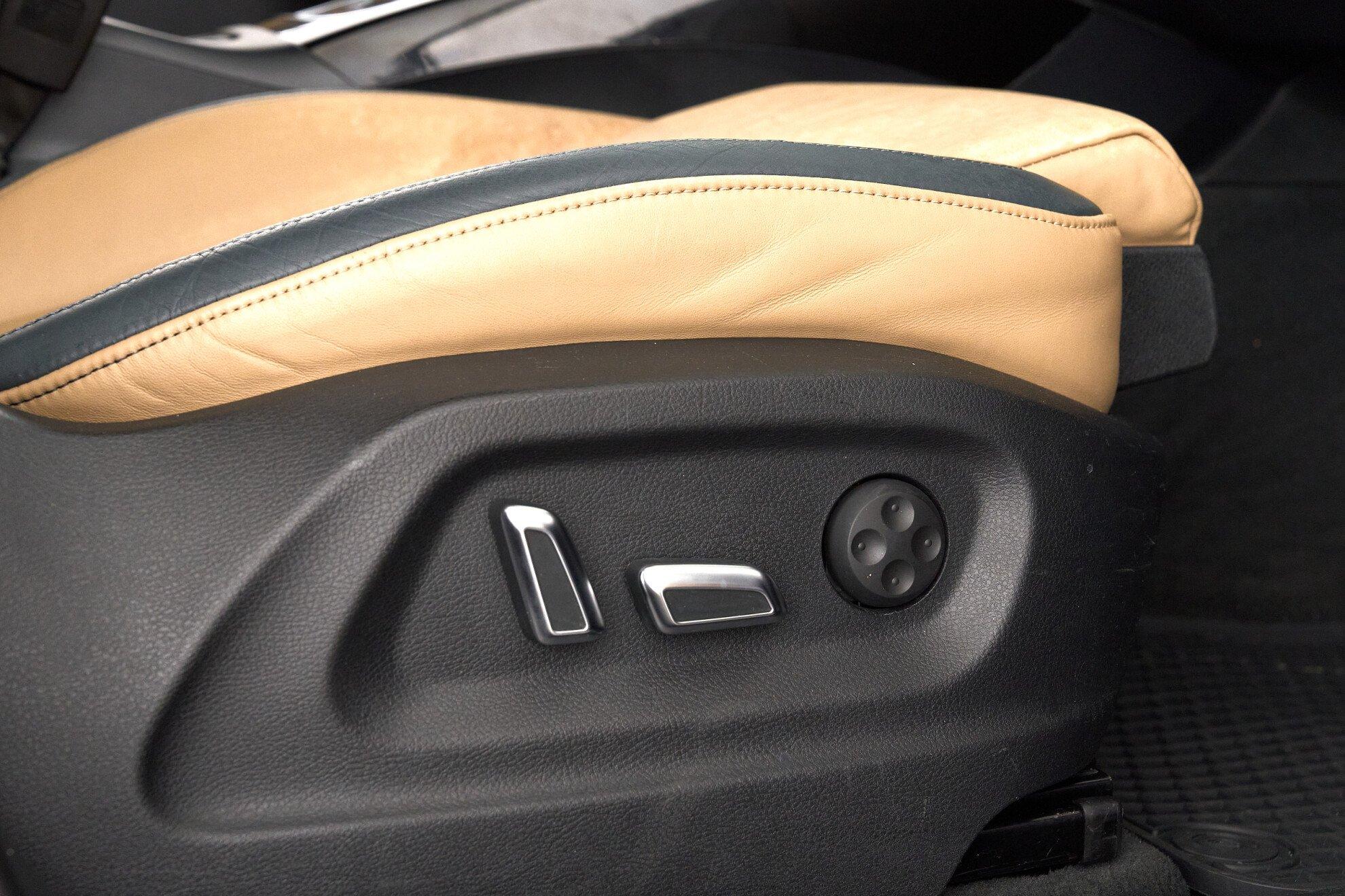 Audi Q5 2014, черный