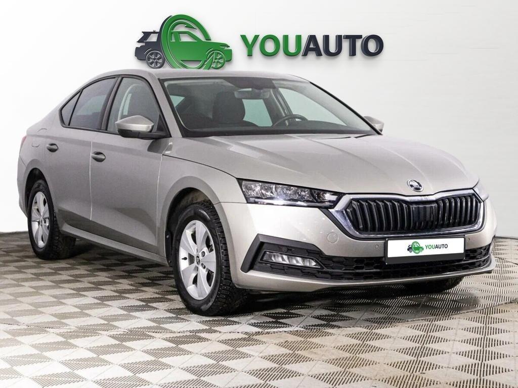 Skoda Octavia 2021, коричневый