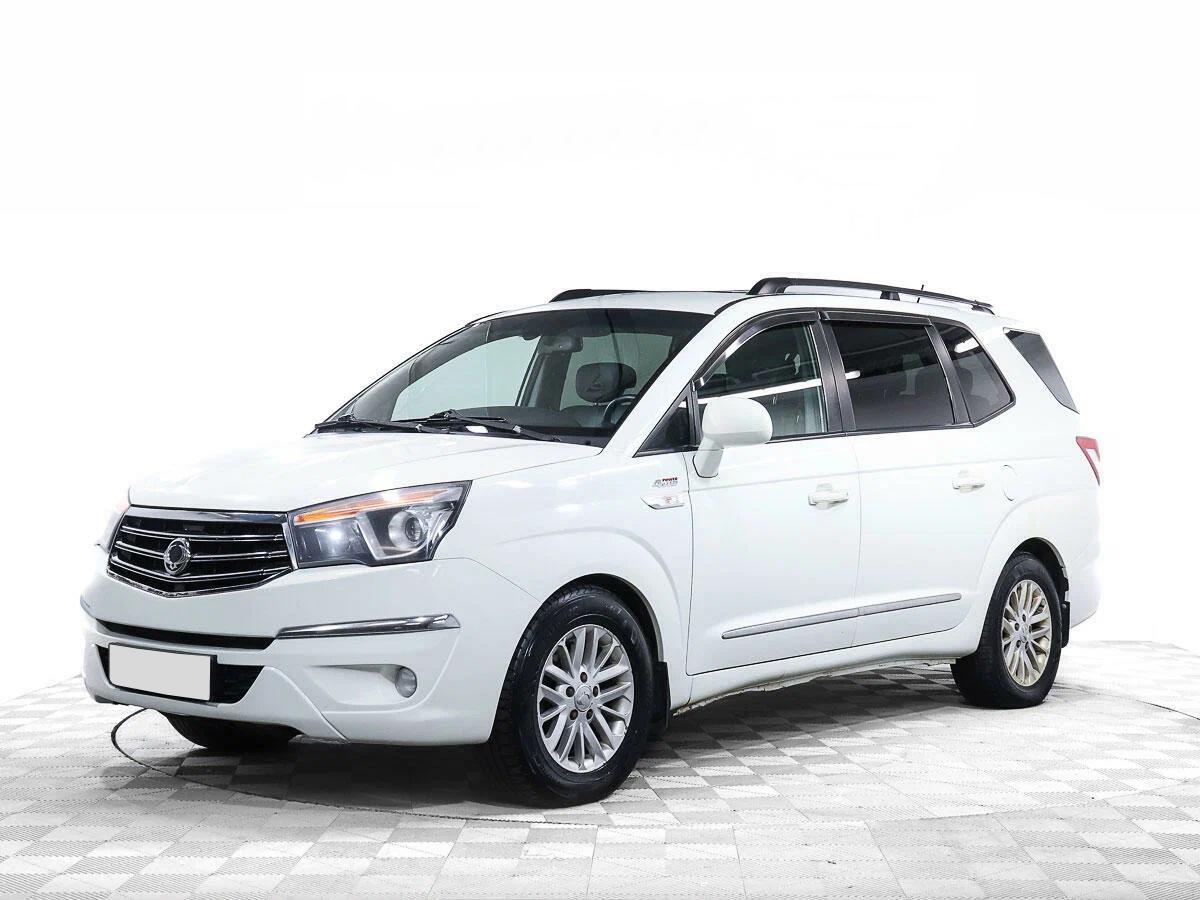 SsangYong Stavic 2018, белый