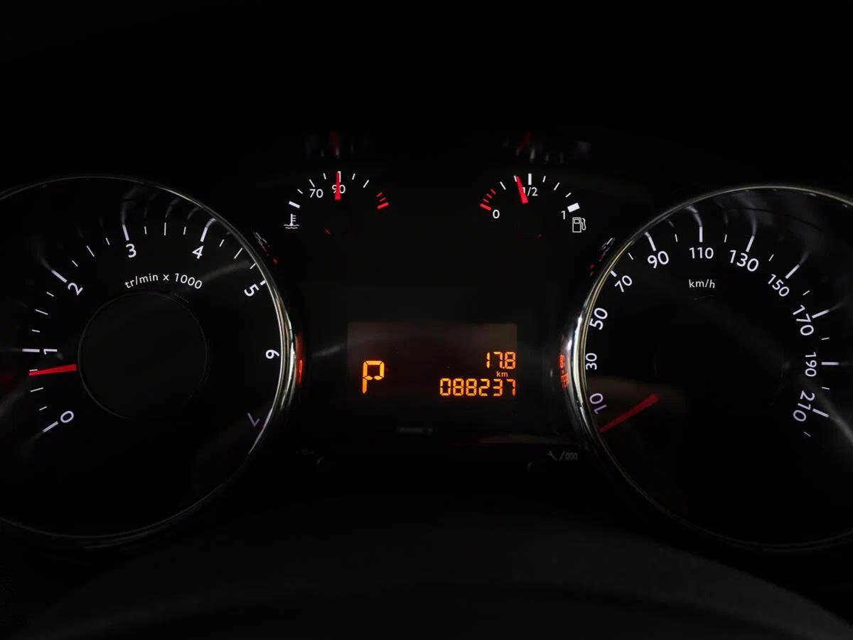 Peugeot 3008 2013, серый