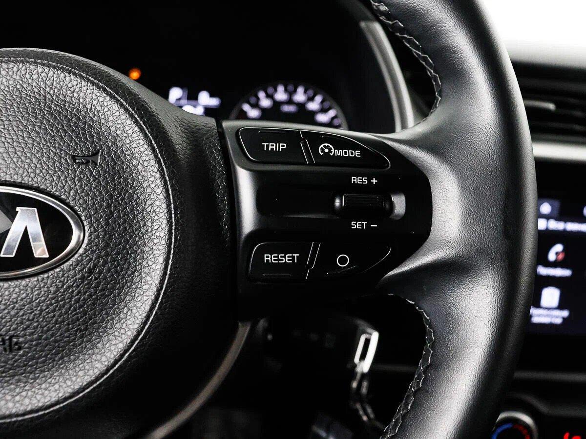 Kia Rio 2021, черный